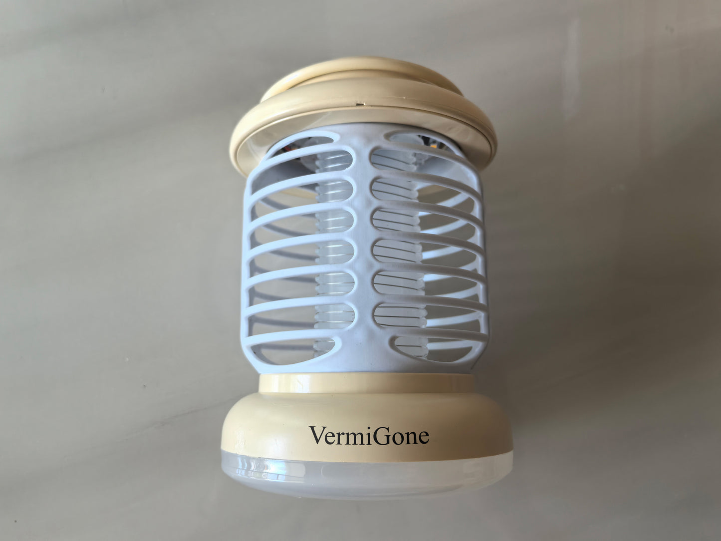 Vermigone Electric devices for attracting and killing insects